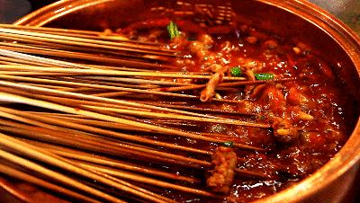 重庆，美食、友情与家的温馨日常故事