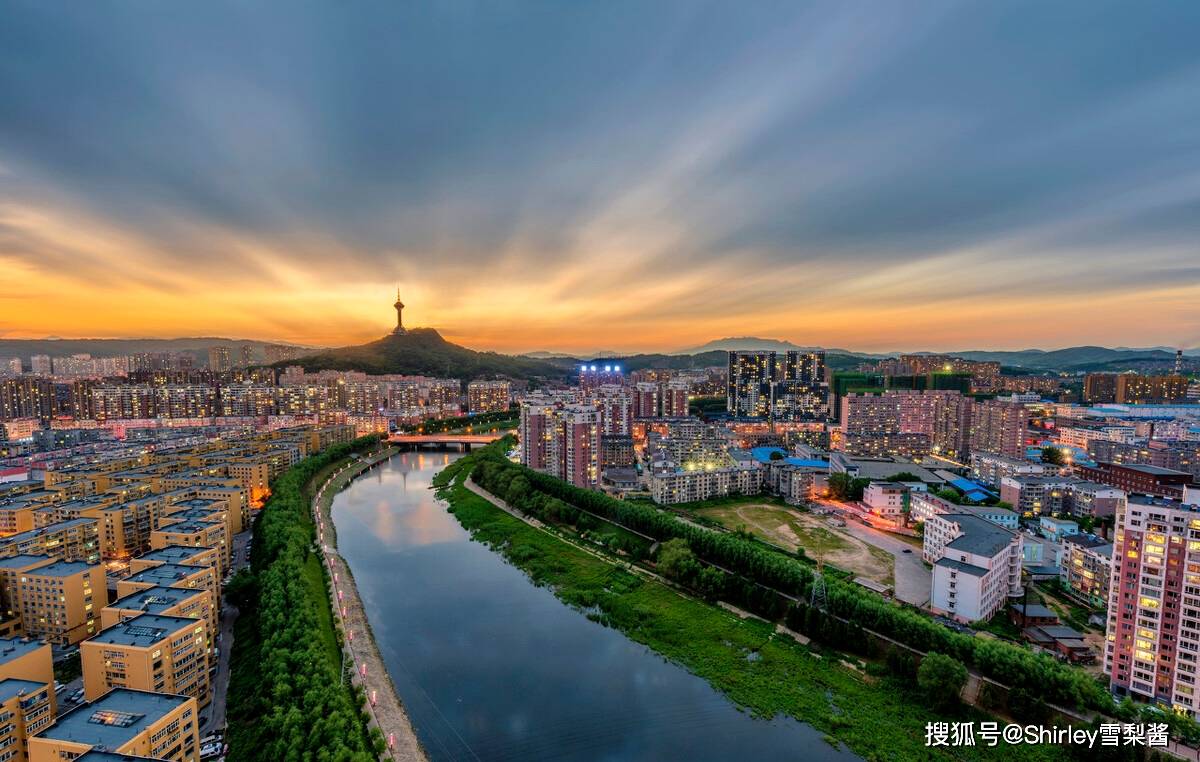 丹东，历史长河中的璀璨明珠